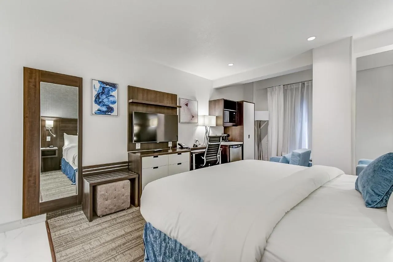 Est Hotel Toronto